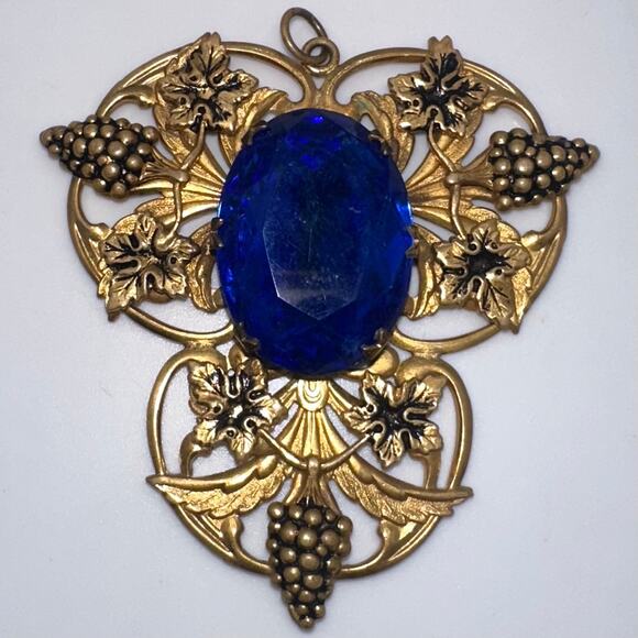 Antique Art Deco 1920s blue Czech glass rhinestone gold gilt grapes pendant - Picture 2 of 6
